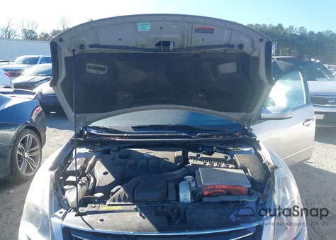 2010 Nissan Altima Hybrid from USA, damaged, VIN 1N4CL2AP8AC156417